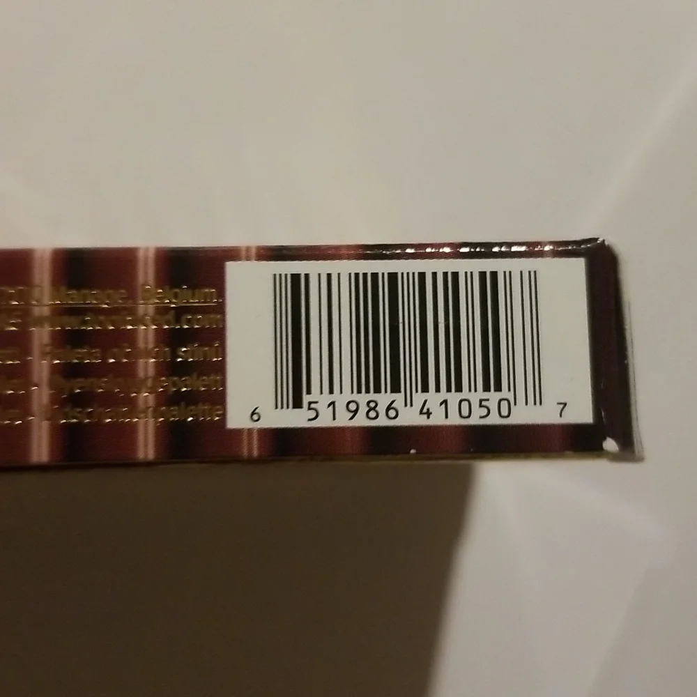 TOO FACED Natural Nudes Born This Way Eyeshadow Palette